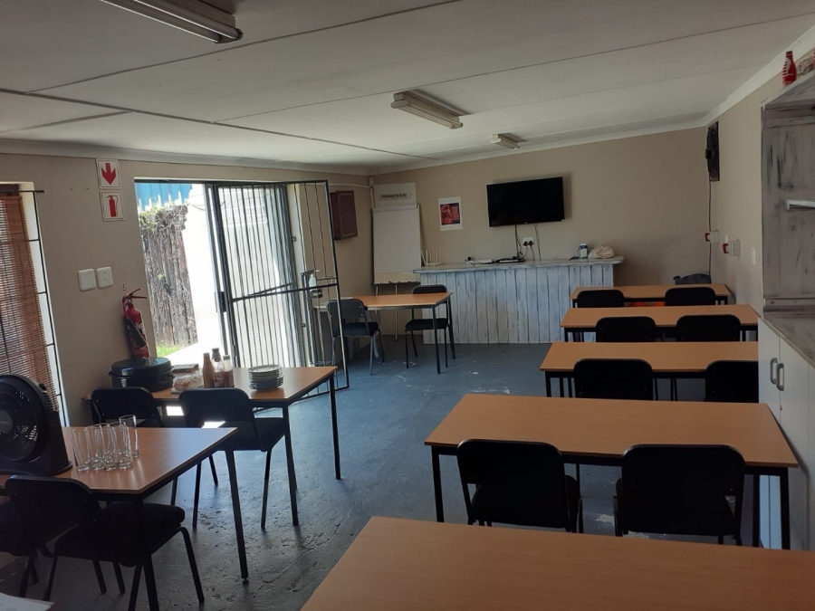 Commercial Property for Sale in Voorbaai Western Cape